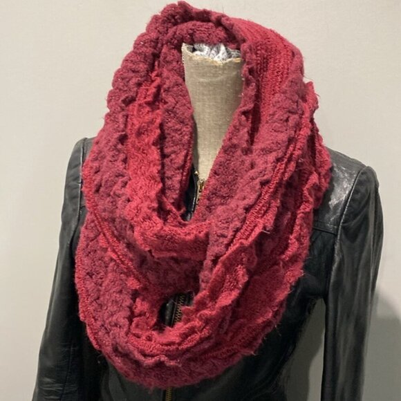 Charlie Paige burgundy Infiniti scarf 66x12 - Picture 5 of 8